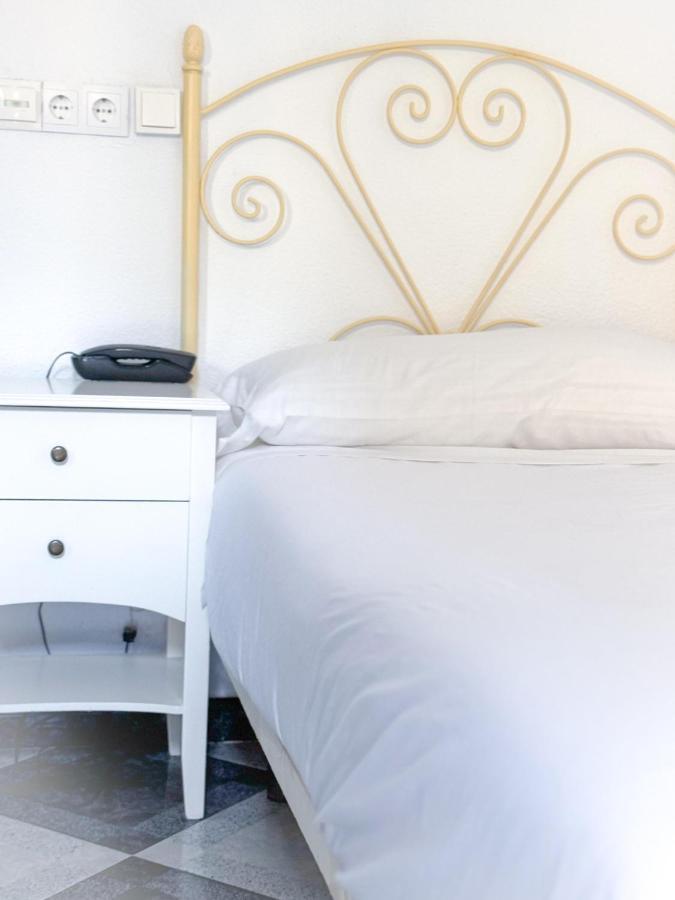 Hotel Agur Fuengirola Zewnętrze zdjęcie
